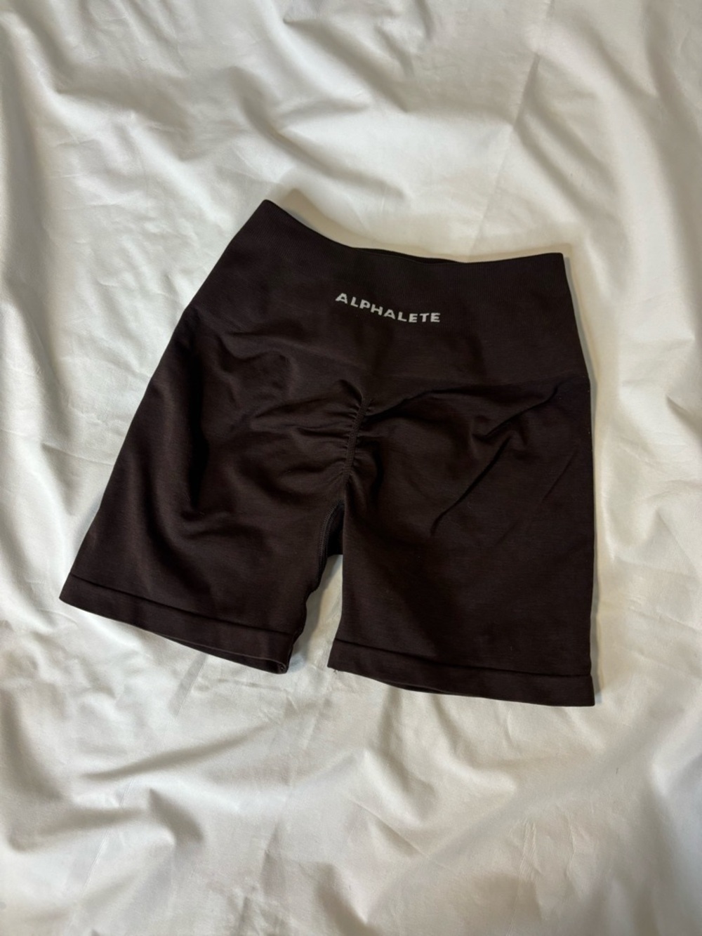 Alphalete Amplify Shorts in Chocolate
